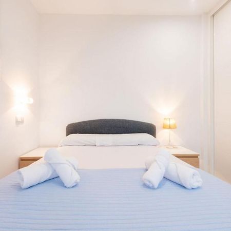 2Bd 1Bth Furnished - Nuevos Ministerios Appartement Madrid Buitenkant foto