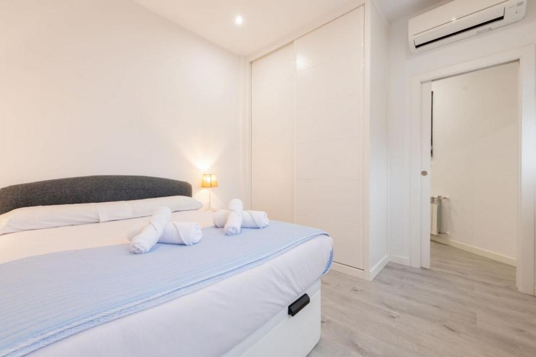 2Bd 1Bth Furnished - Nuevos Ministerios Appartement Madrid Buitenkant foto